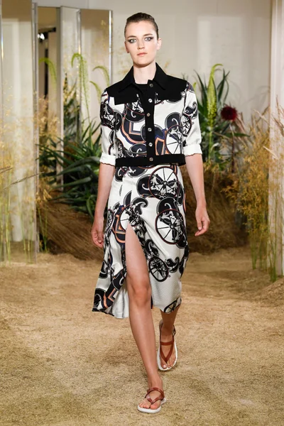 Look 6